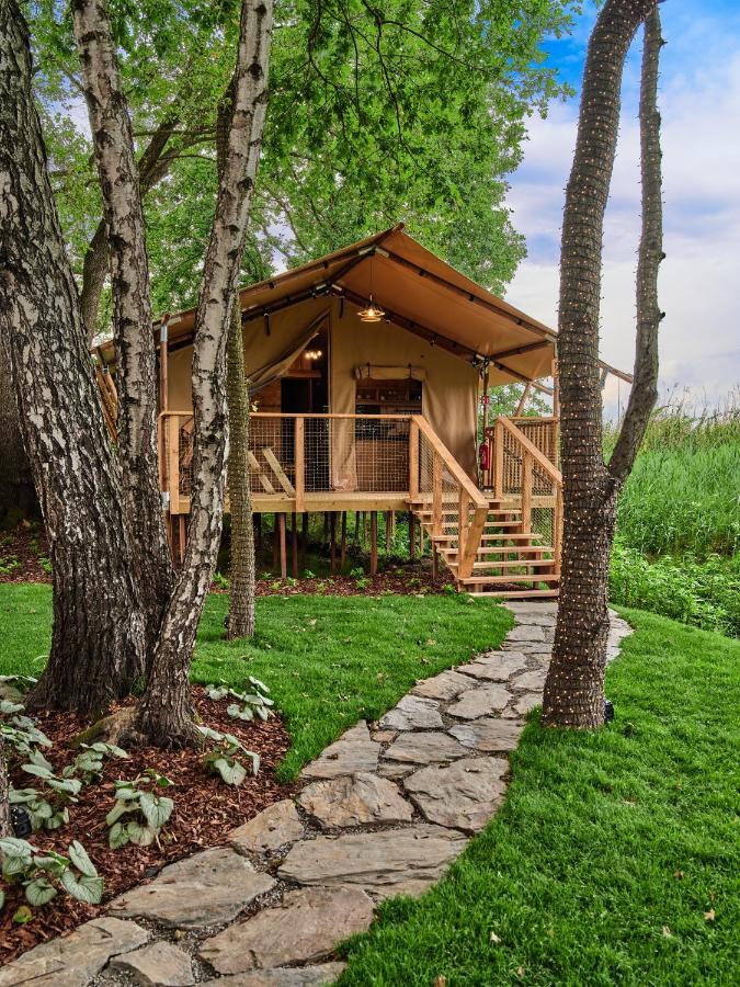 Zatoria Luxury Glamping Zator Hotel Bagian luar foto